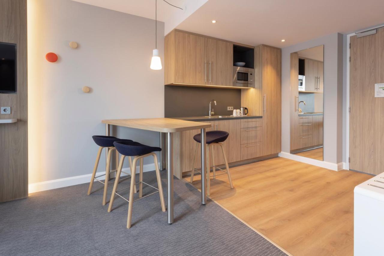 Holiday Inn Express & Suites - Deventer By Ihg Экстерьер фото